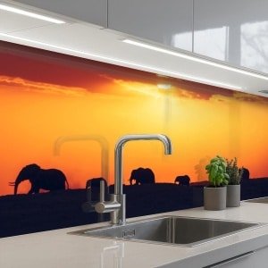 Keukenachterwand Zelfklevend - Keukendecoratie Accessoires - Bescherming Keuken - Eenvoudige Montage - 60x200 cm - Olifanten Zonsondergang