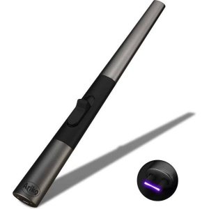 Ariko Luxe Plasma Arc aansteker (Zwart) in cadeaudoos|USB- oplaadbaar| Vlamloze elektrische aansteker voor keuken, kaars, BBQ of openhaard| In- en outdoor| Chique design