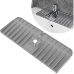 Keuken Accessoires-Gootsteenmat - Gootsteen Beschermer - Onderzetters Siliconen- Gootsteen Accessoires-Keukenkraan Gootsteen Spatbescherming- Siliconen Kraan - Gootsteen Water Catcher Mat- Afvoer Pad - lichtgrijs