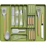 Bestekbak voor de keuken, uitbreidbare bestekbak met uitneembaar messenblok, verstelbare accessoire- en bestekplank, kunststof, bestek, lepel, vorken, groot, groen