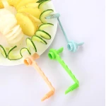 Twist Slicer - Spiraalsnijder | Groenten Chips maker | Keuken Accessoires | Aardappel snijder - Chips maken | Groen