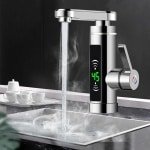 Draaibare elektrische warmwaterkraan met LED temperatuurweergave voor keuken en badkamer