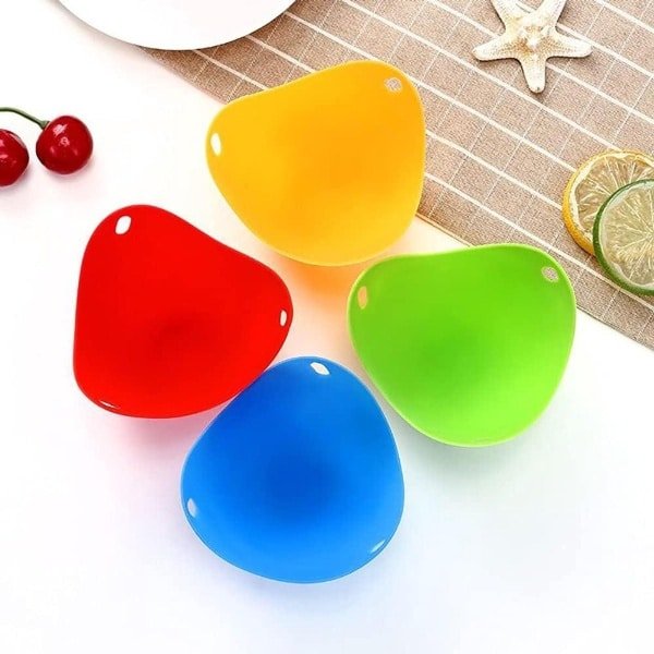 Allecto Plus - Siliconen eiermaker kopjes voor gepocheerde eieren - Anti-aanbaklaag - Set van 4 - Magnetronbestendig - Eierstropers schimmel - Keuken accessoires