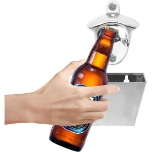Titel: Wandflesopener met dop recyclingbak - gepersonaliseerd voor keuken tuin thuisbar accessoires