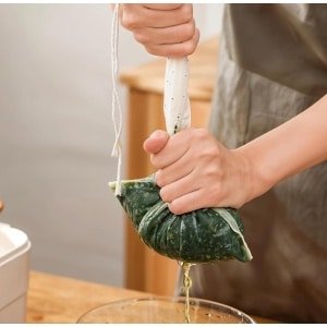 Allecto plus - Herbruikbare Passeerdoek Set van 3 Stuks - Kaasdoek Filterzakken 45 x 60 cm - Biologisch Filterzak - Melkzak voor Kaas Vruchtensap Koffie Groentesap - Wasbaar met Trekkoord - Keuken Accessoires