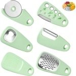 TOATELU Keuken Gadgets Set van 6: Camping Accessoires ink Pizzasnijder Fruitschiller Kruidenstripper Opener Molen en rasp, Draagbare Camping Gadgets, Draagbare Keuken Gadgets (Groen)