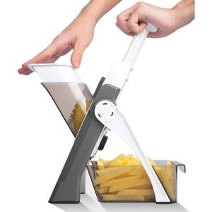 Veilige mandoline groentehakmolen met container - professioneel keukengerei met 30+ voorinstellingen en dikteregelaar - snellere voedselsnijmachine - gadgets voor ui aardappel - grijs