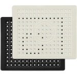 Afdruipmat - 2 stuks - Afvoerpad - Gootsteenmat - Siliconen mat - Met ophanggat - Accessoires voor aanrecht - Donkergrijs - Herbruikbaar & Waterdicht - Voor Bad, Keuken & Doucheput - 31 x 26 CM - Zwart, wit