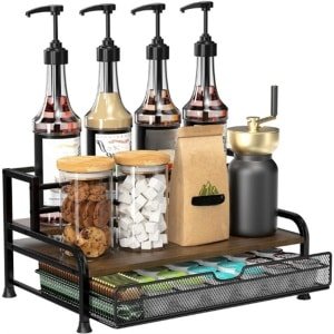 Koffiesiroop Rek Organizer - 3 Laags Sirooprek Voor 8 Flessen - Houder Met Mand Voor 35K Bekers - Keuken En Koffiebar Accessoire - Countertop Fleshouder Voor Siroop Drankjes Sauzen En Wijn - Café Station Zwart