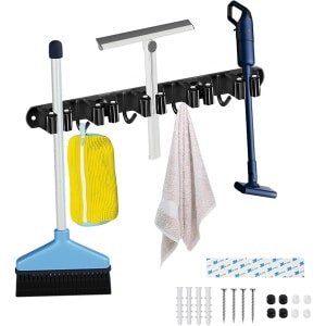 Wall Broom Holder - RVS - Tuin Gereedschap Houder met 5 Slots - 4 Haken - Muurbevestiging - Zelfklevende Schroeven voor Utility Room - Schoonmaak Accessoires - Keuken