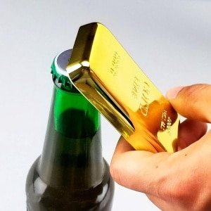 Gouden Lingot Flessenopener - Creatieve Draagbare Blikopener met Magneet - Keuken Accessoires - Uniek Cadeau voor Bierliefhebbers - Praktische Soda Cap Opener