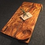 Olijfbomen Snijplank met Dipschaaltjes | Duurzame En Antibacteriële Keuken Accessoire | 35 x 16 x 2 cm