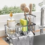 QTTVBTNA - 1 Stuk Gootsteen Organizer - RVS - Roestbestendige Sink Caddy met Borstelhouder - Spons Houder en Zeepdispenser Tray voor Keuken - Aanrecht Opberger voor Afwasborstel, Spons en Schoonmaakaccessoires - Modern Keuken Accessoire Zilver