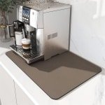 Koffie absorberende afdruipmat - 40 x 50 cm - Koffiemat - Antislip rubberen achterkant - Keuken en thee accessoires - Donkerbruin