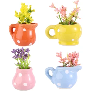 Set van 4 Mini Magnetische Vazen voor de Koelkast, Schattige Keramische Bloemenvazen voor Kleine Planten, Praktische Accessoires voor Thuis, Kantoor en Keuken Decoratie